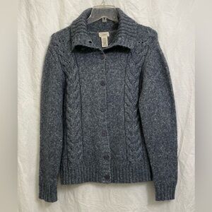 Ladies L.L. Bean Cardigan. Size Medium.